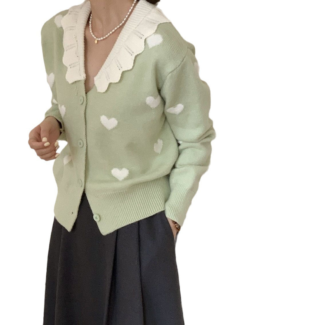 Knit jacket for women with heart pattern and classic collar Lune London