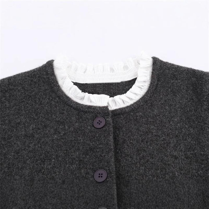 Short women's jacket with ruffles and button details Lune London
