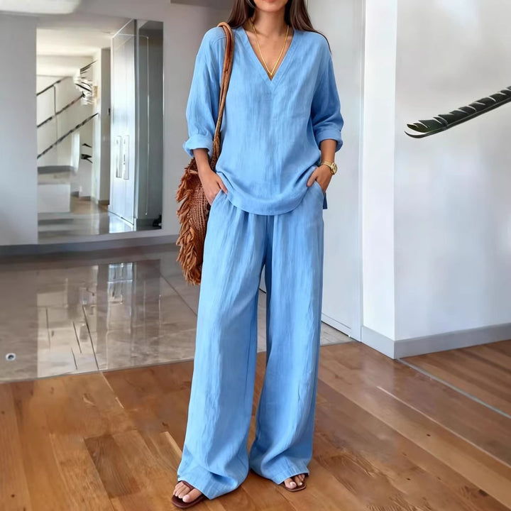 Women's Lightweight Summer Pants with Loose Fit and V-Neck Shirt Lune London