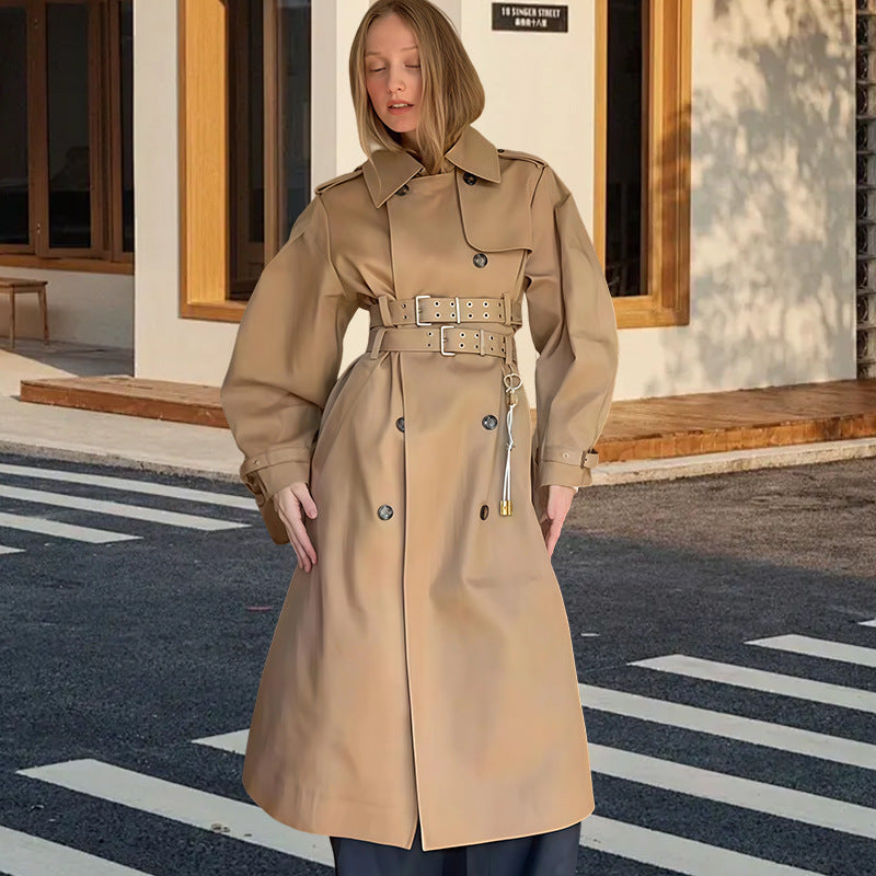 Ladies waterproof trench coat with belt at the waist Lune London