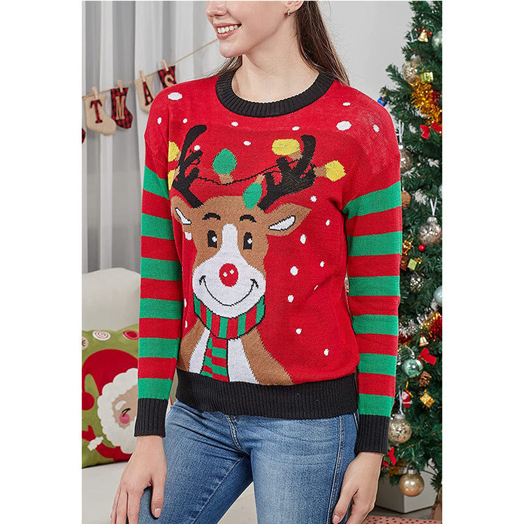 Women's Christmas sweater with festive reindeer pattern and comfortable fit Lune London