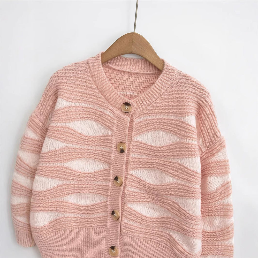 Knit jacket for women with a textured pattern and high-quality wooden buttons Lune London