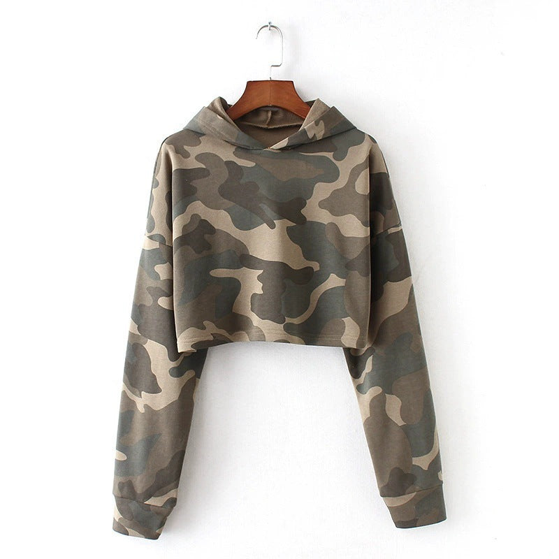 Cropped hoodie sweat top for women with modern camouflage design Lune London