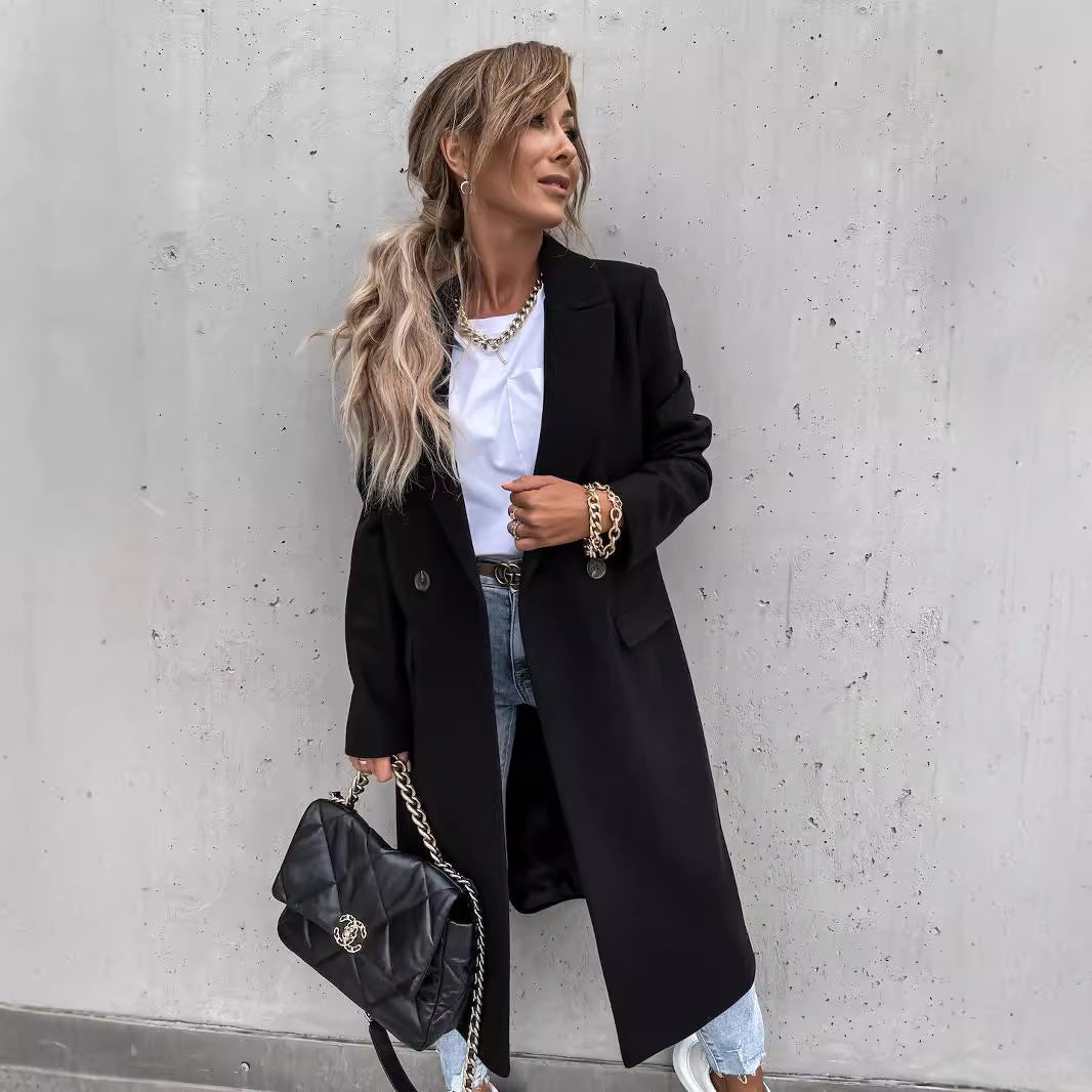 Elegant wool coat for women in oversized style Lune London