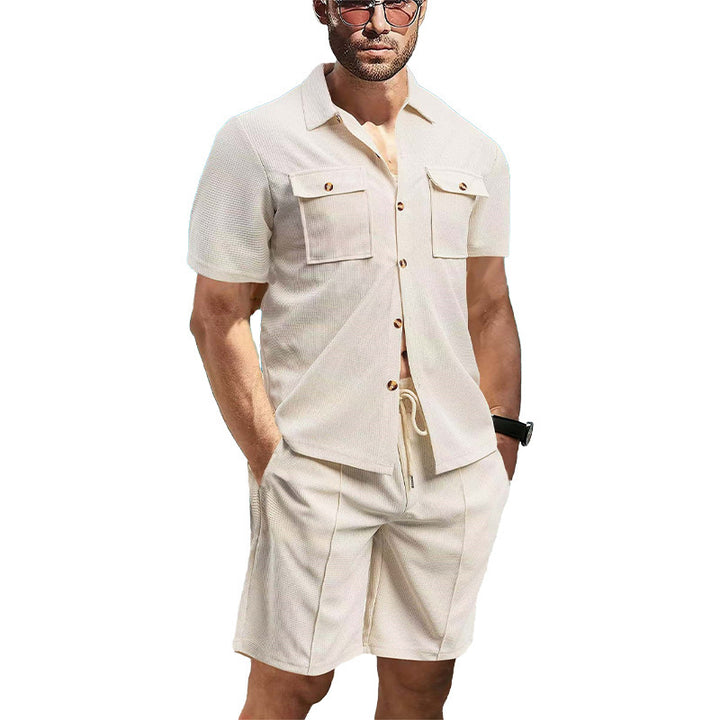 Trendy short-sleeved shirt for men with matching shorts Lune London