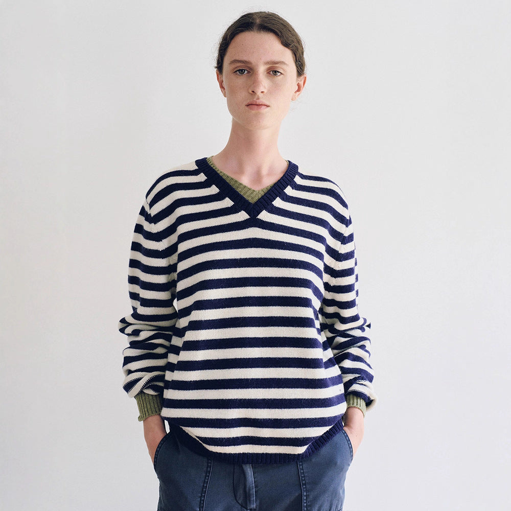 Pull femme à col en V avec motif rayé Chic & Stil