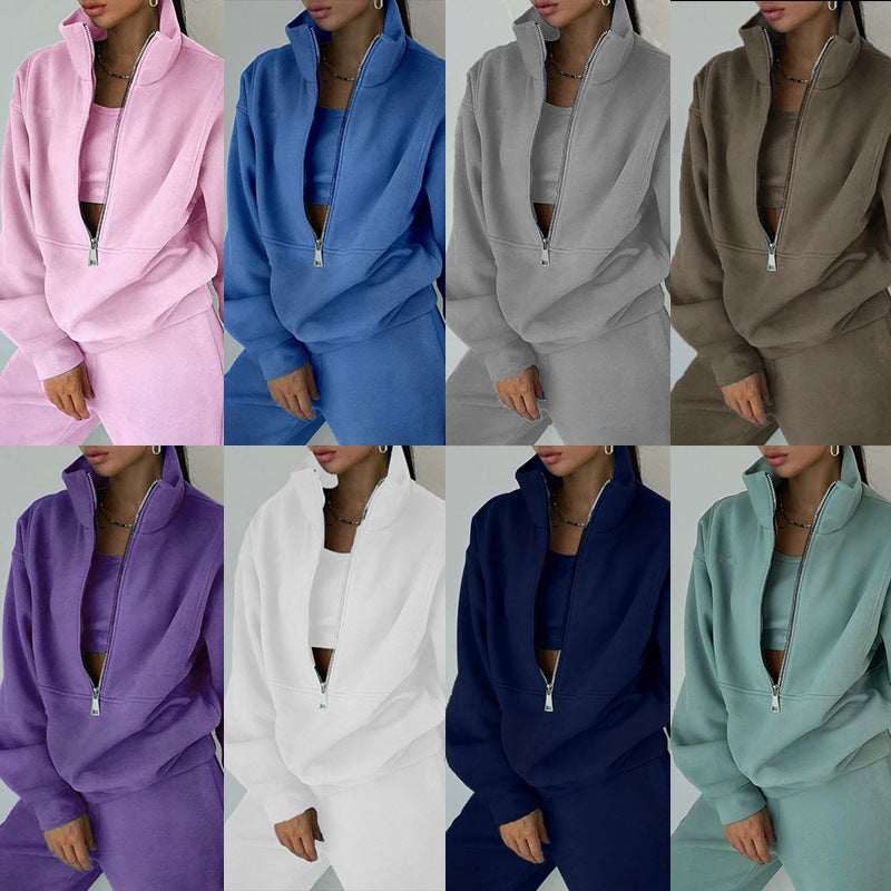 Women's zip hoodie with high collar and casual cut Chic & Stil