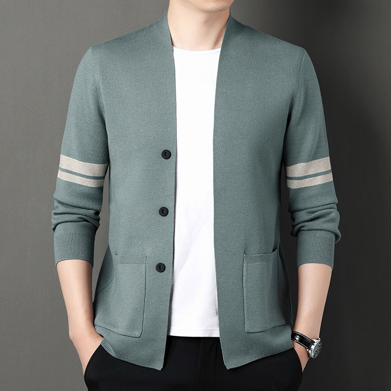 Fashionable knitted men's jacket with elegant buttons and practical pockets Lune London