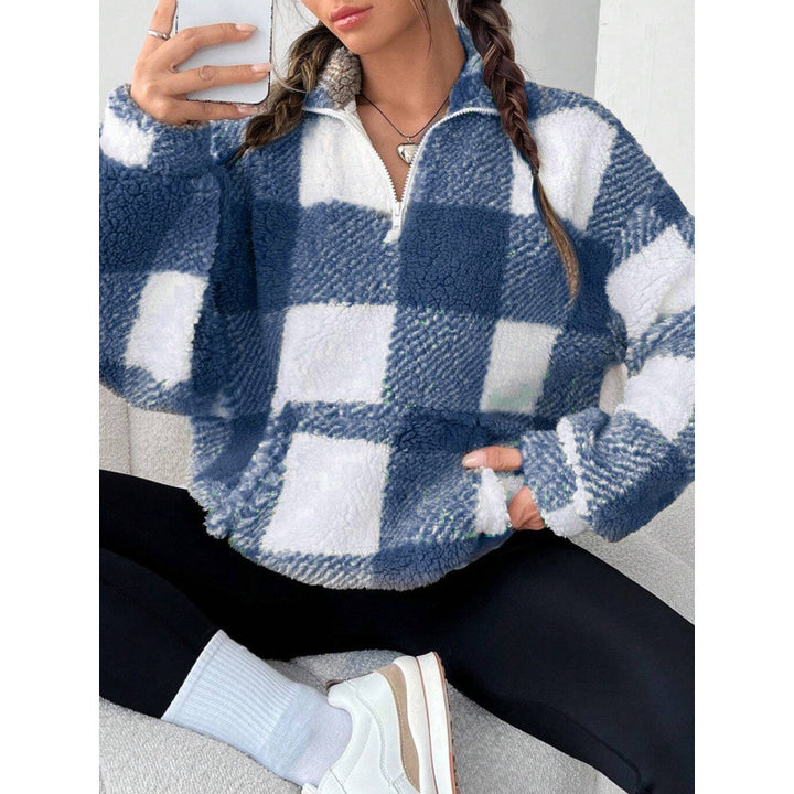 Women fleece sweater with high collar Lune London