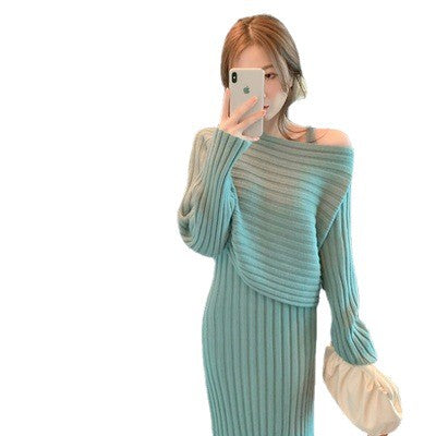 Pull en maille élégant pour femmes avec design à épaules dénudées et texture à fines côtes Chic & Stil