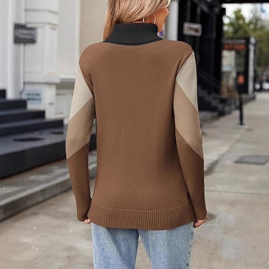 Trendy knit sweater for women with a high collar and geometric design Lune London
