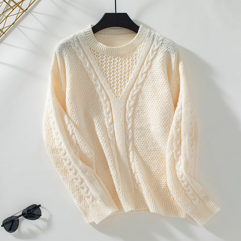 Knit sweater for women with modern V-neck and twist design Lune London