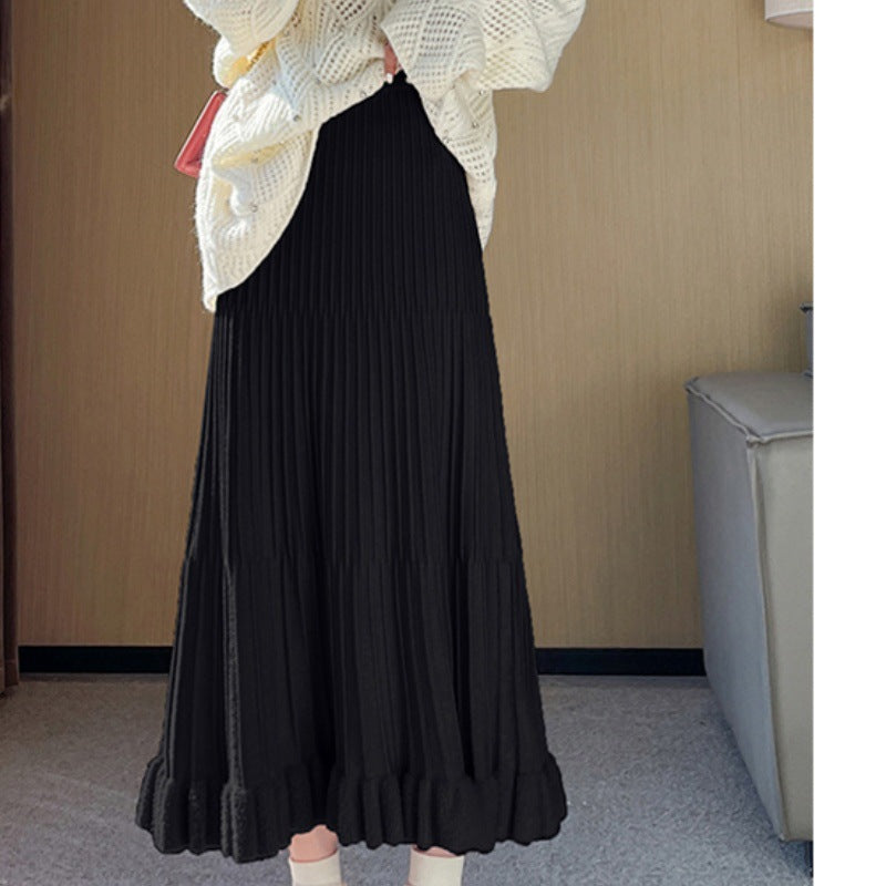 Pleated skirt for women with lace details and elastic waistband Lune London