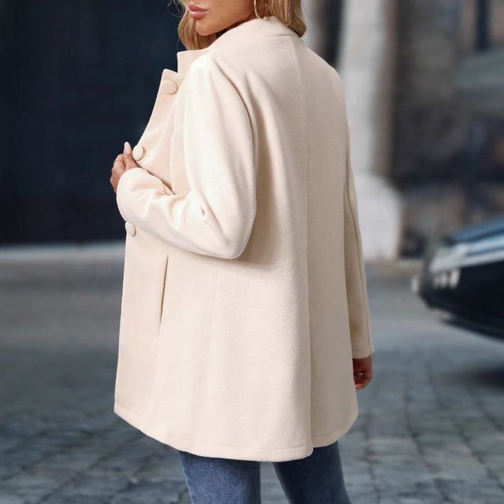 Trendy women's jacket with elegant button details and textured fabric Lune London