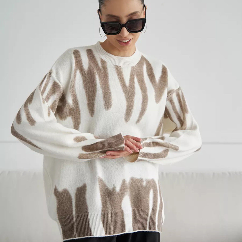 Oversized sweater for women with creative pattern and soft textured material Lune London