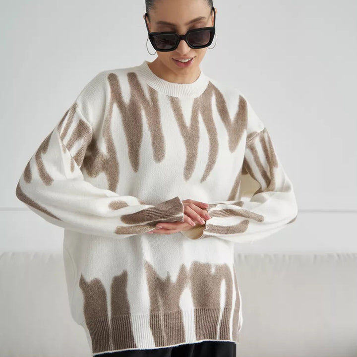 Oversized sweater for women with creative pattern and soft textured material Lune London