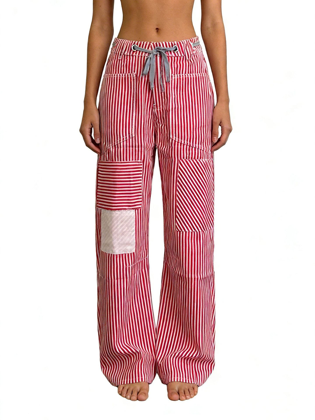 Women's wide cargo pants with practical pockets and unique design Lune London