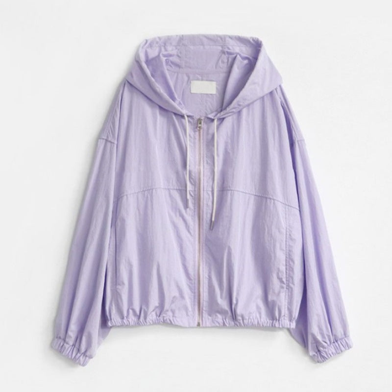 Veste de transition légère pour femmes avec capuche et manches volumineuses Chic & Stil