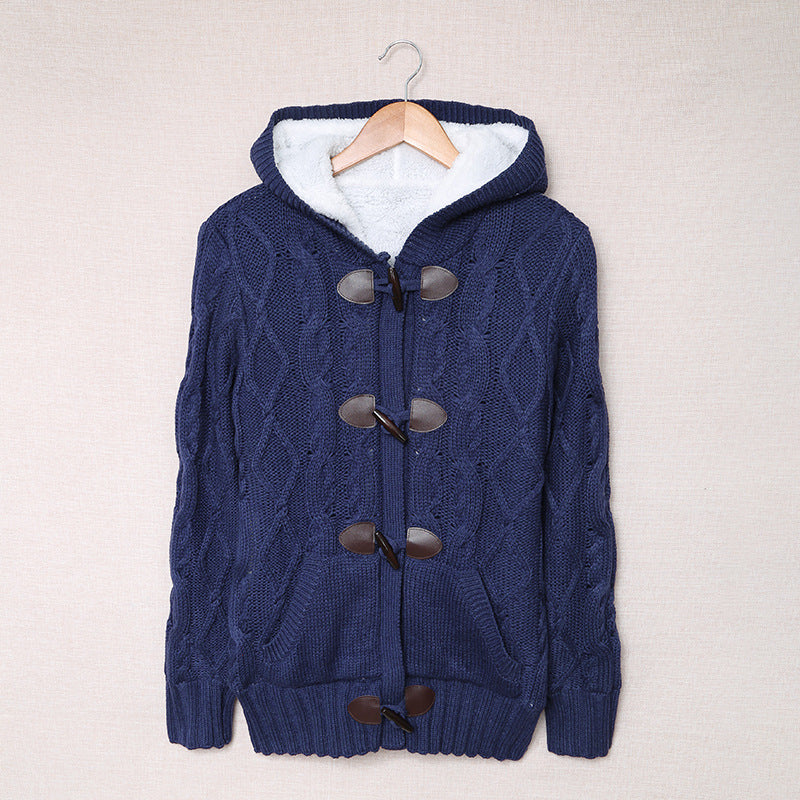 Cardigan pour femmes avec col haut et détails confortables de boutons Chic & Stil