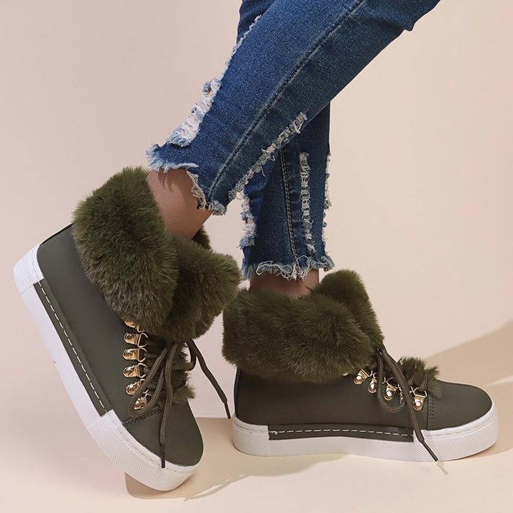 Ladies Plush Sneakers with Warm Lining and Fashionable Laces Lune London