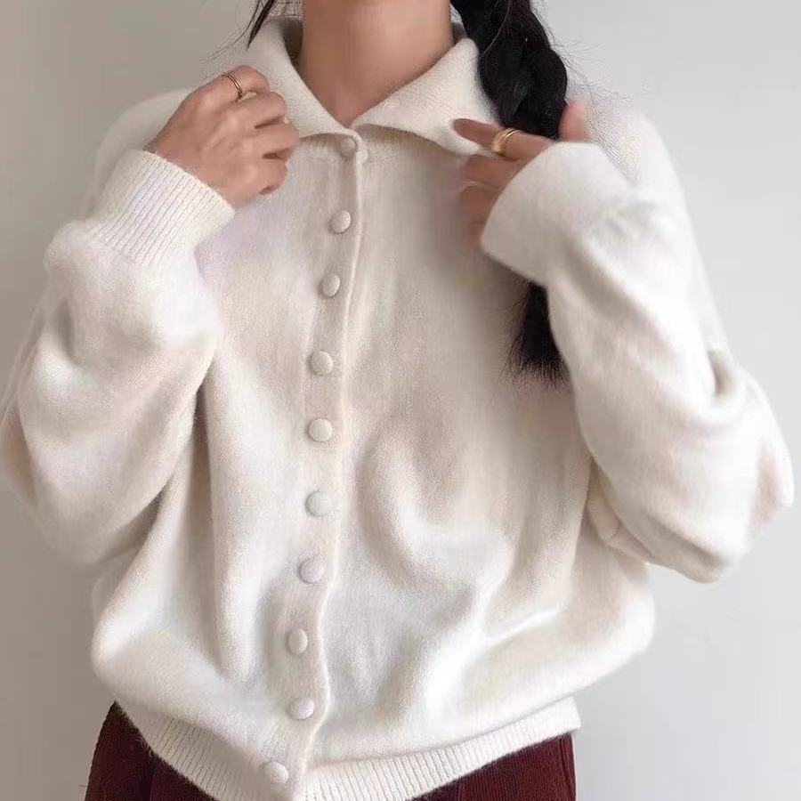 Cardigan Fashionable Femme avec Détails de Bouton Haut Chic & Stil
