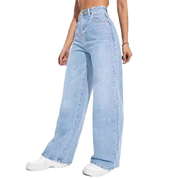Women’s wide-cut jeans in a vintage chic style
