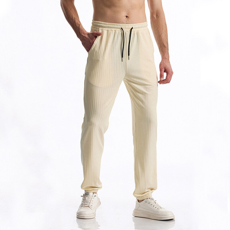 Casual men's jogging pants with elastic waistband and practical pockets Lune London