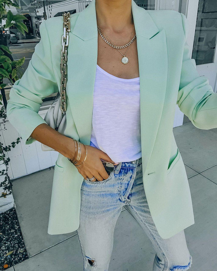 Women's Oversized Blazer with Structured Design and Practical Pockets Lune London
