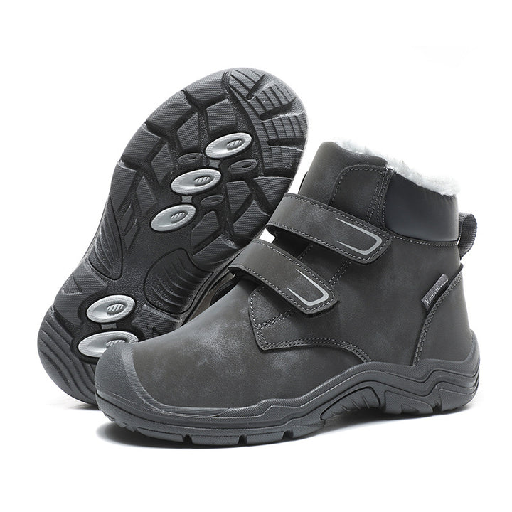 Insulated winter boots for women with practical Velcro closure Lune London