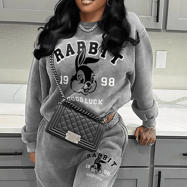 Ladies Comfortable Sweatshirt and Jogging Pants Set with Creative Print Details Lune London