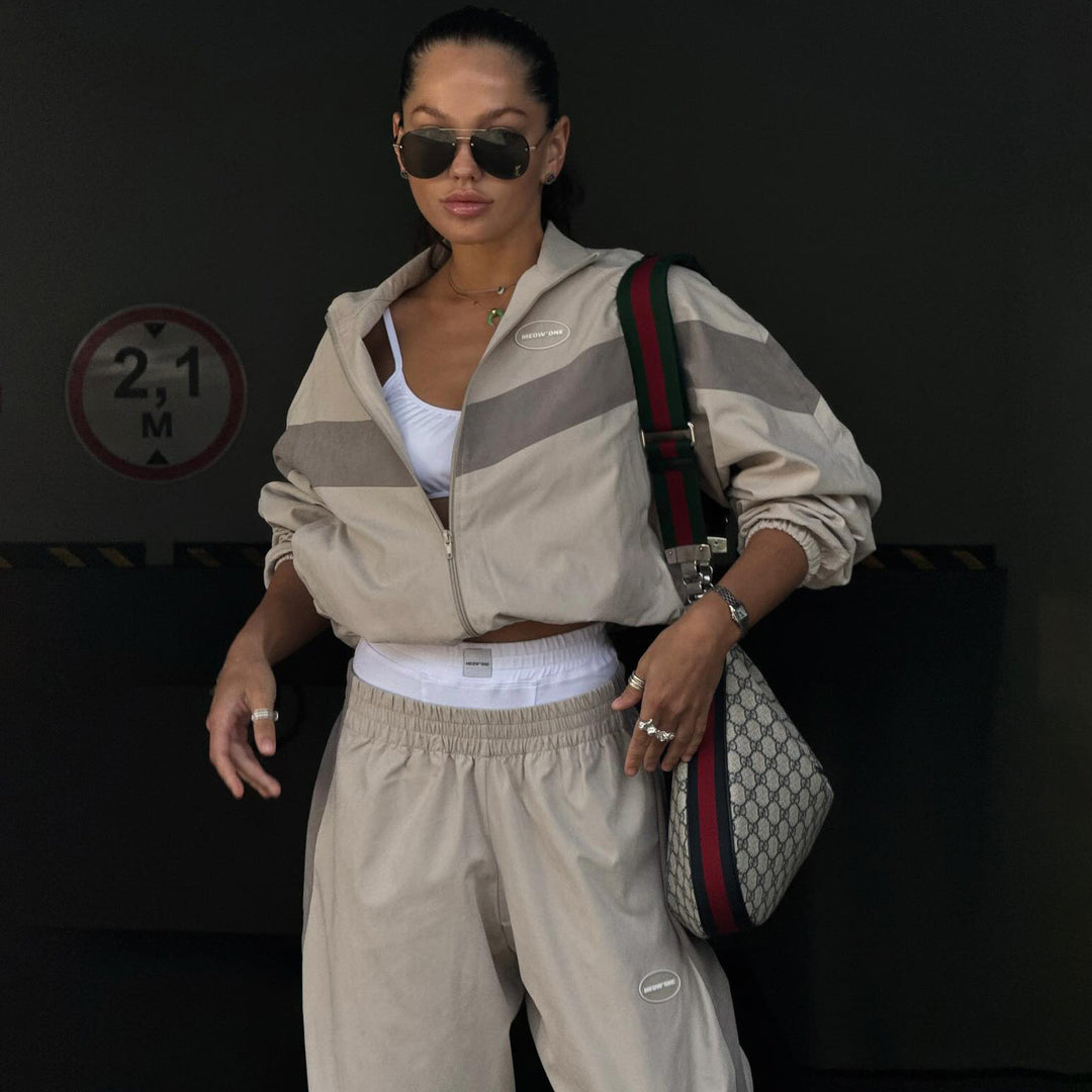 Casual pants for women with a loose fit and elastic waist Lune London