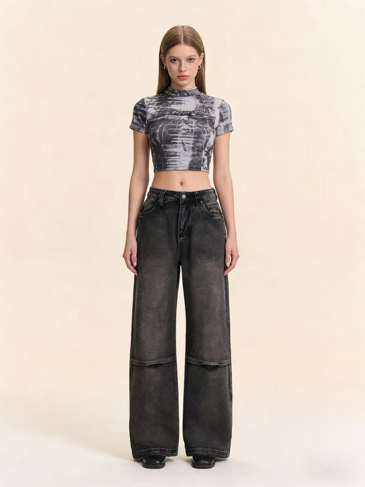 Women's flared jeans with wide leg and trendy wash effects Lune London