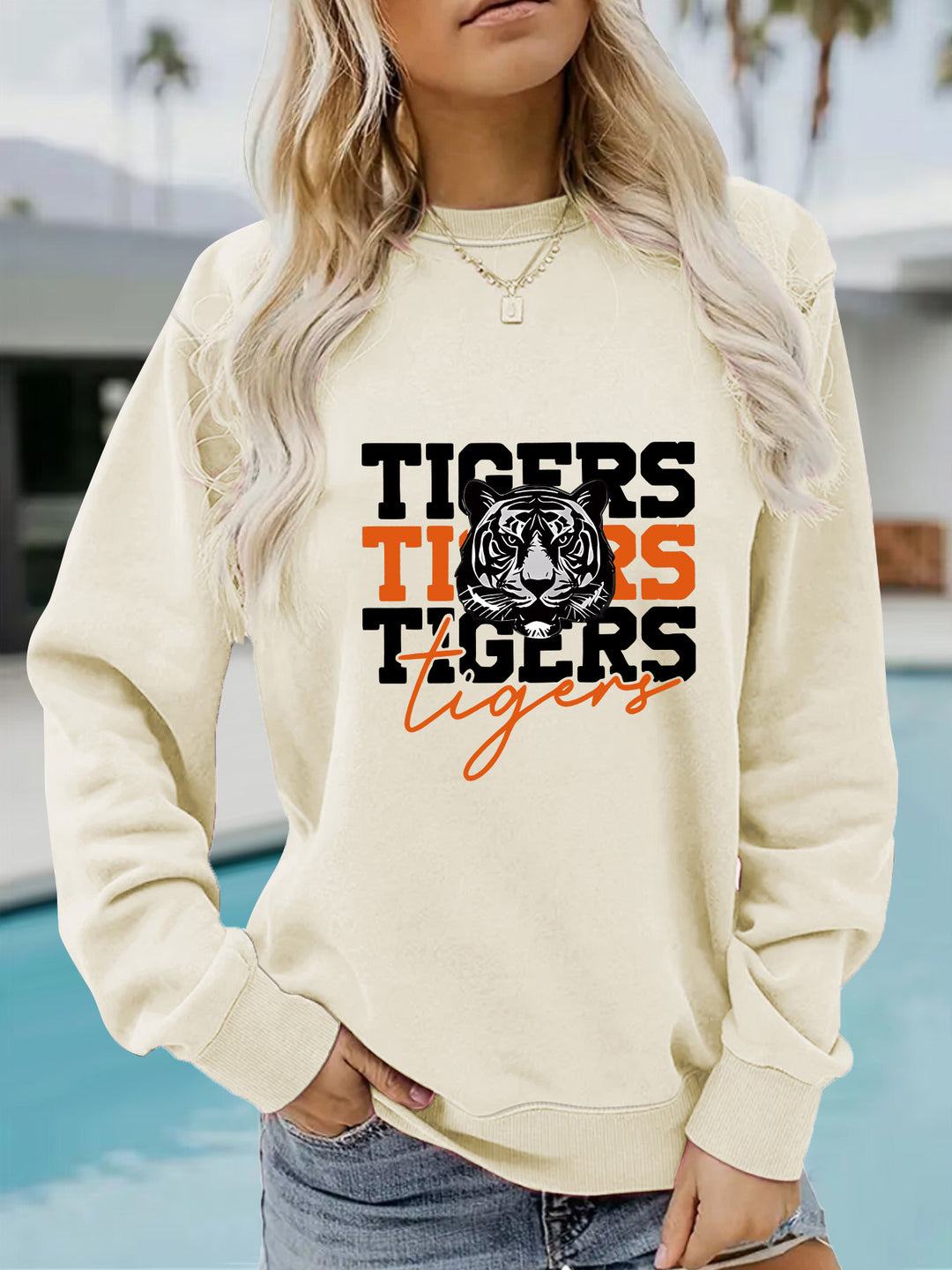 Sweat-shirt femmes avec design tigre animaliste et coupe décontractée Chic & Stil