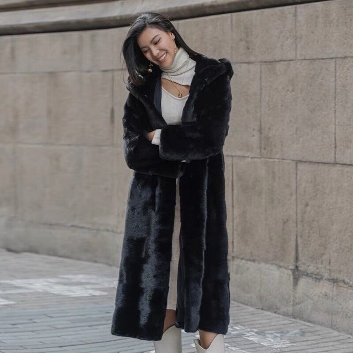 Elegant long coat for women Lune London