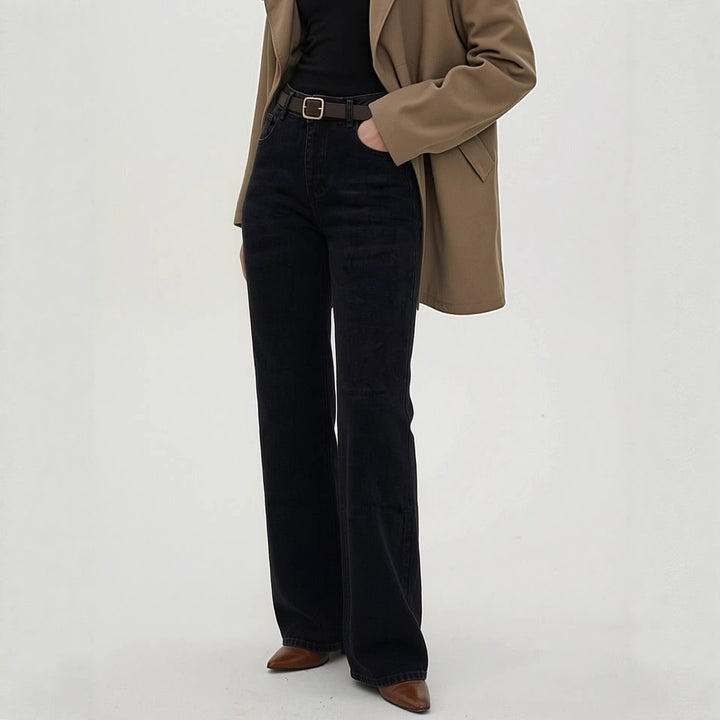 Men's casual bootcut jeans with modern washes Lune London