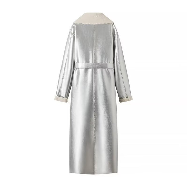 Manteau Élégant en Satin pour Femmes avec Col Doux et Ceinture à Nouer Chic & Stil