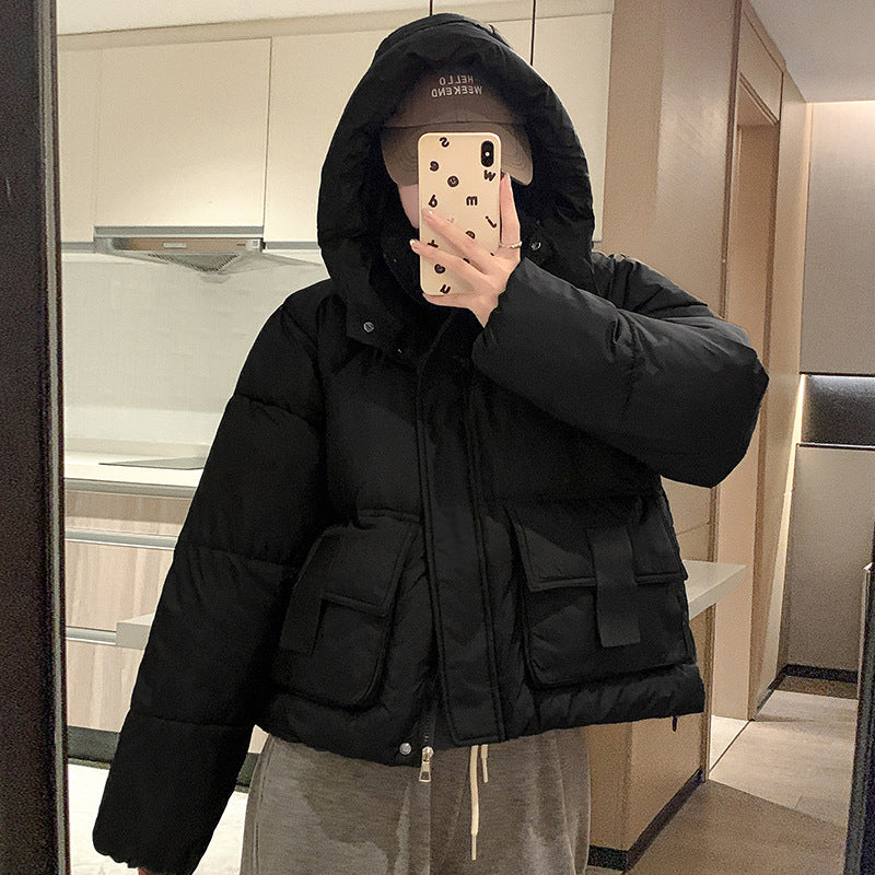 Ladies short insulated down jacket with practical pockets Lune London