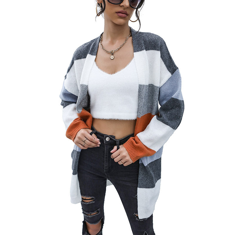 Cardigan en tricot ouvert pour femme avec rayures en blocs de couleur et matériau doux Chic & Stil
