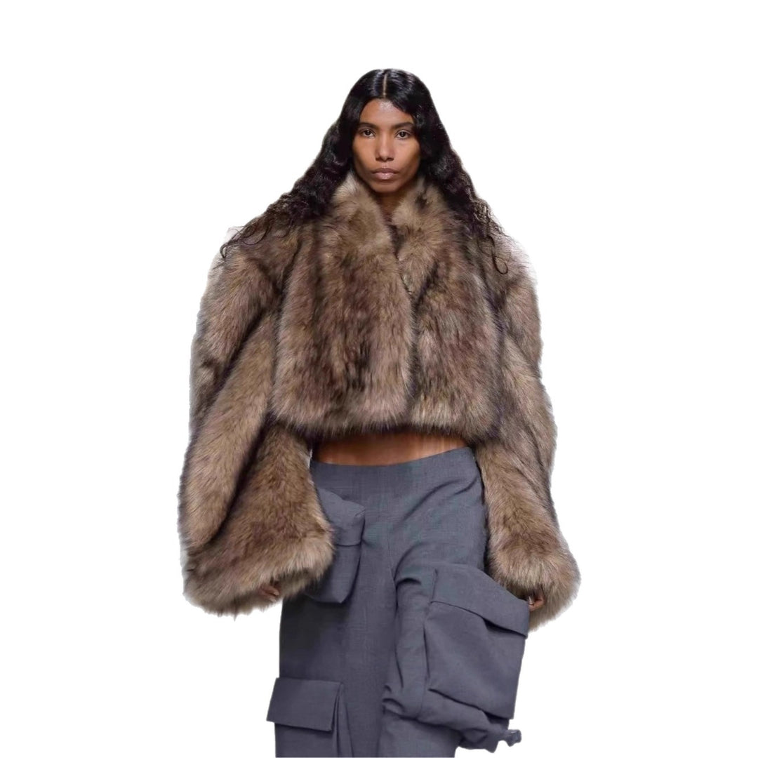 Ladies luxurious faux fur cropped bolero Lune London