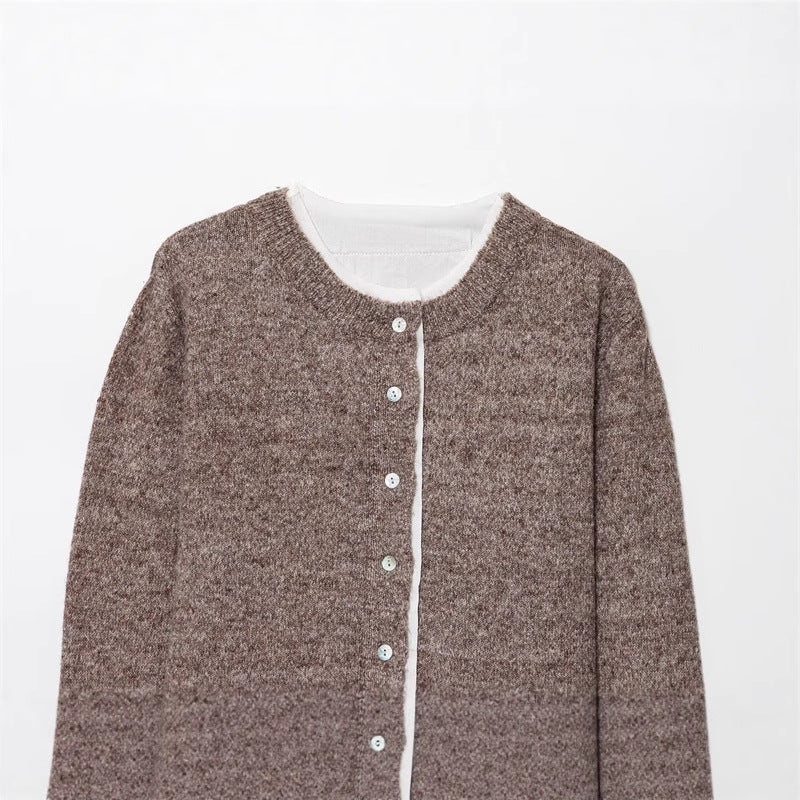 Fashionable knitted jacket for women with a fine knit design and elegant button details Lune London