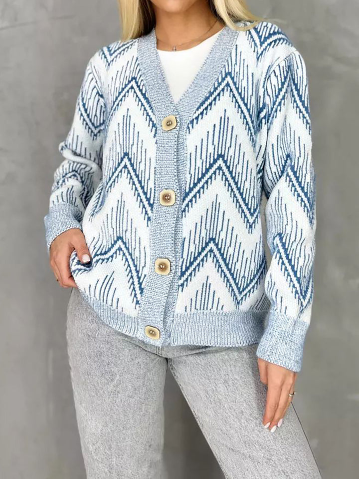 Veste en tricot pour femmes avec motif en zigzag et détails de boutons Chic & Stil