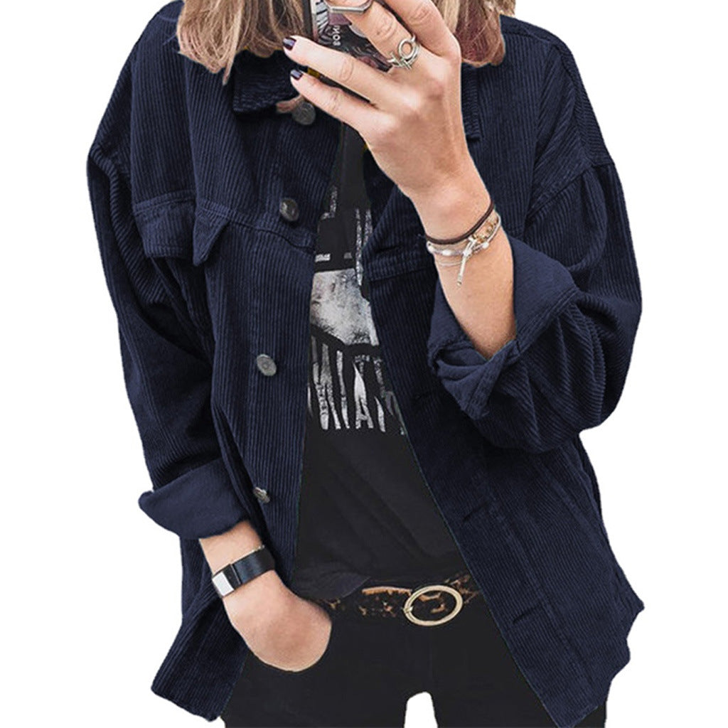Trendy corduroy jacket for women with practical patch pockets and a relaxed fit Lune London