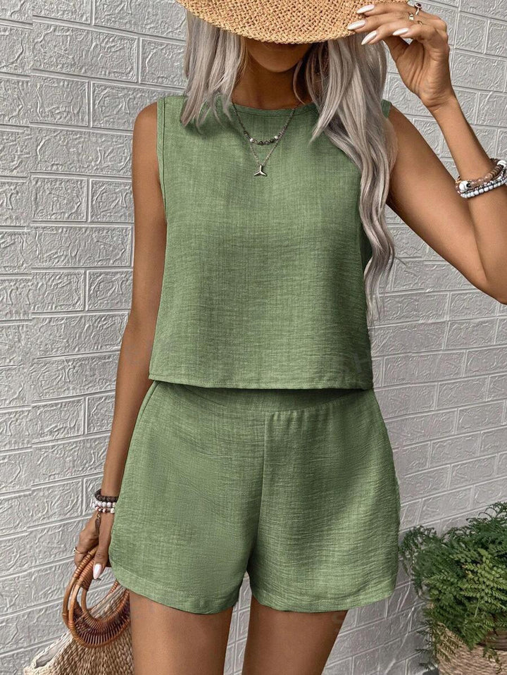 Ladies Casual Fit Sleeveless Jumpsuit - Chic and Stylish Set