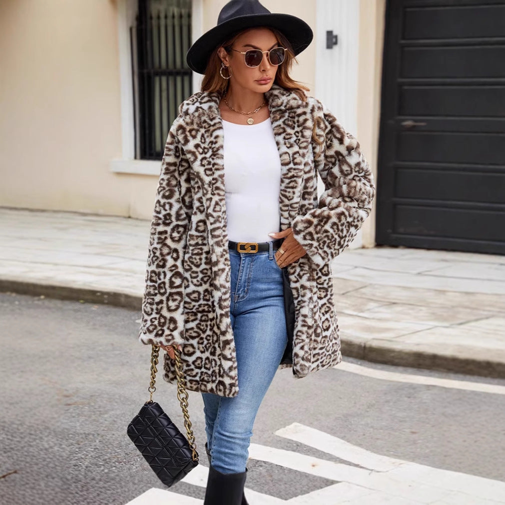 Women Elegant and Trendy Long Coat Lune London
