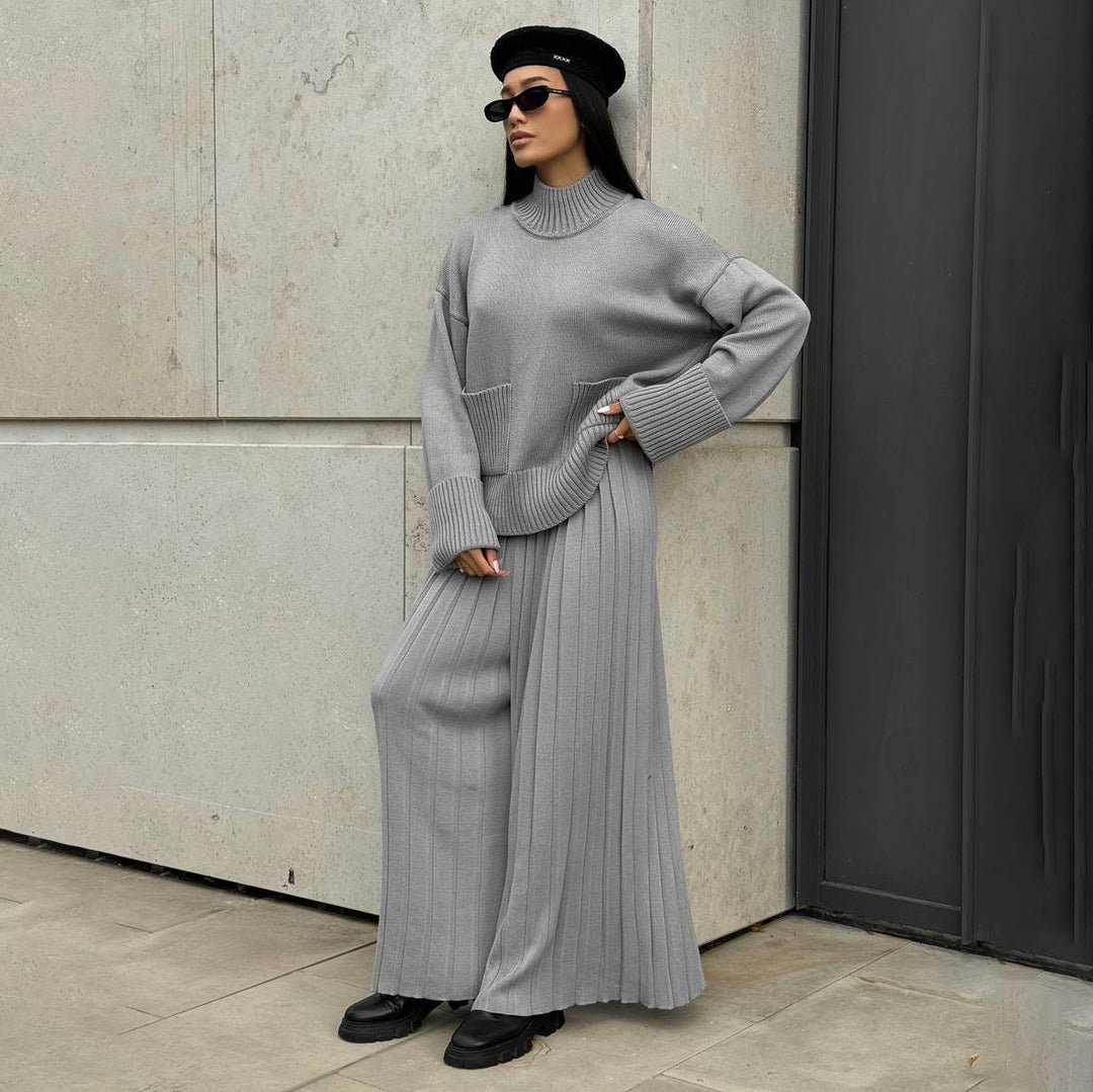 Knitted sweater for women with chic and stylish maxi pleated pants