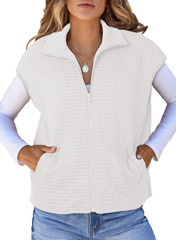 Women Lightweight Gaspé Knitted Vest with Pockets and High Collar Lune London