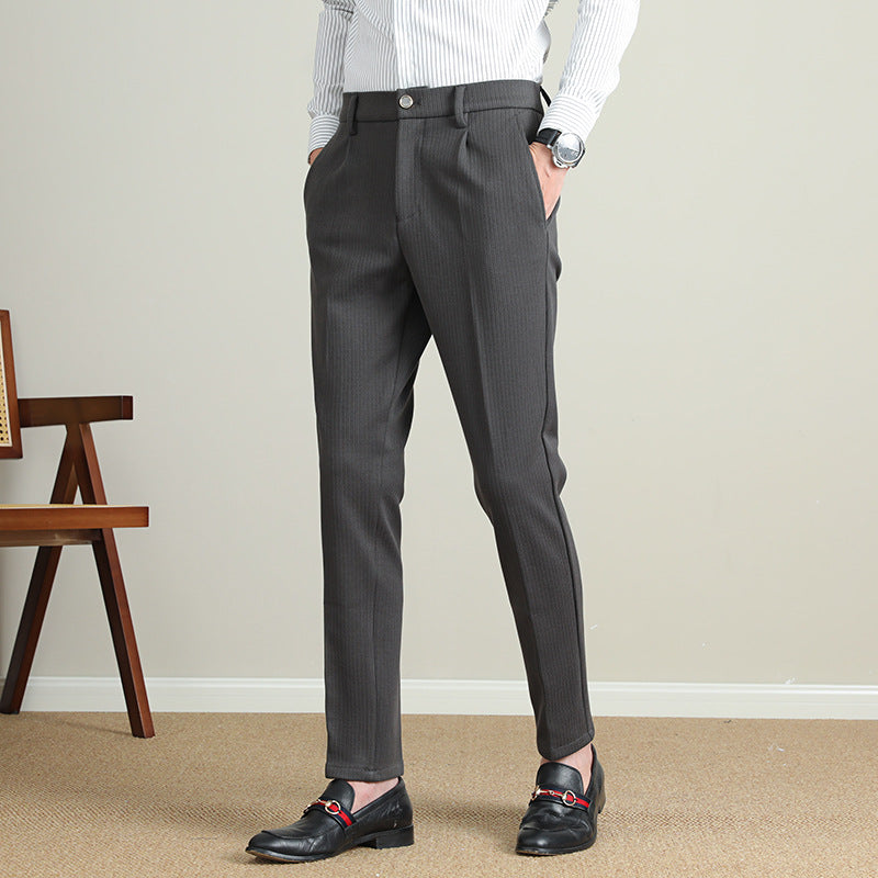 Modern business pants for men with an elegant striped pattern Lune London