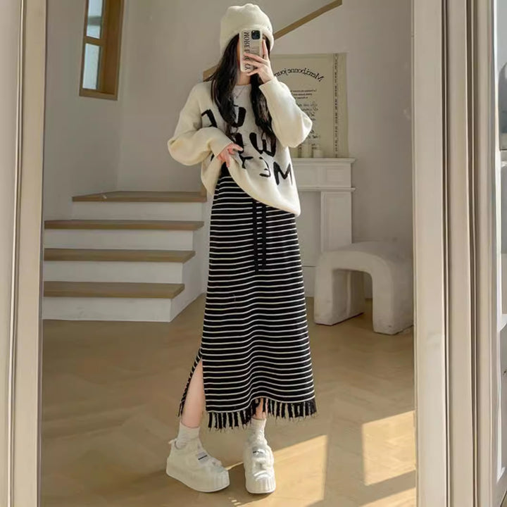 Pull décontracté pour femmes avec impression et design d'ourlet à la mode Chic & Stil
