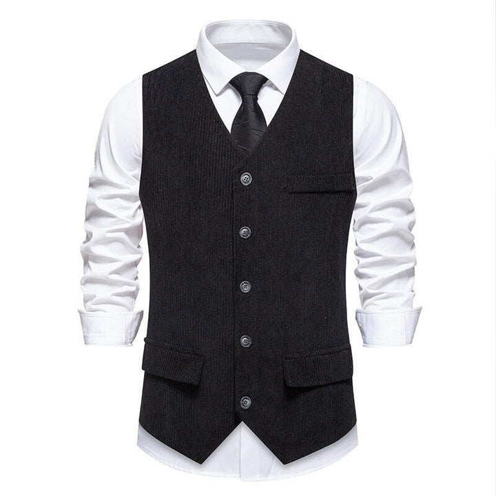 Elegant suit vest for men with a classic herringbone design and practical pockets Lune London