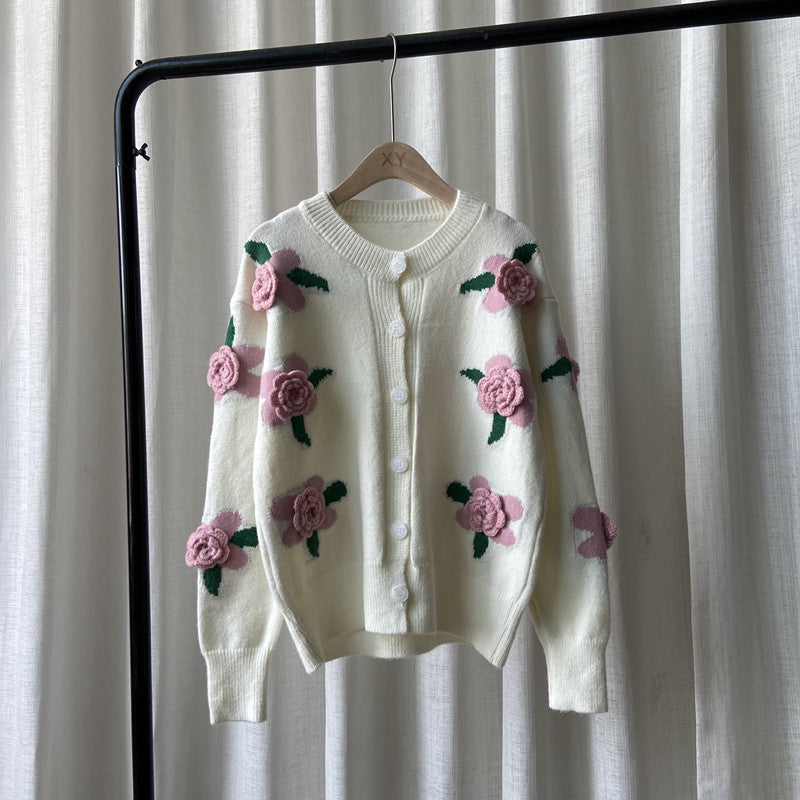 Cardigan pour femmes avec motif floral Chic & Stil